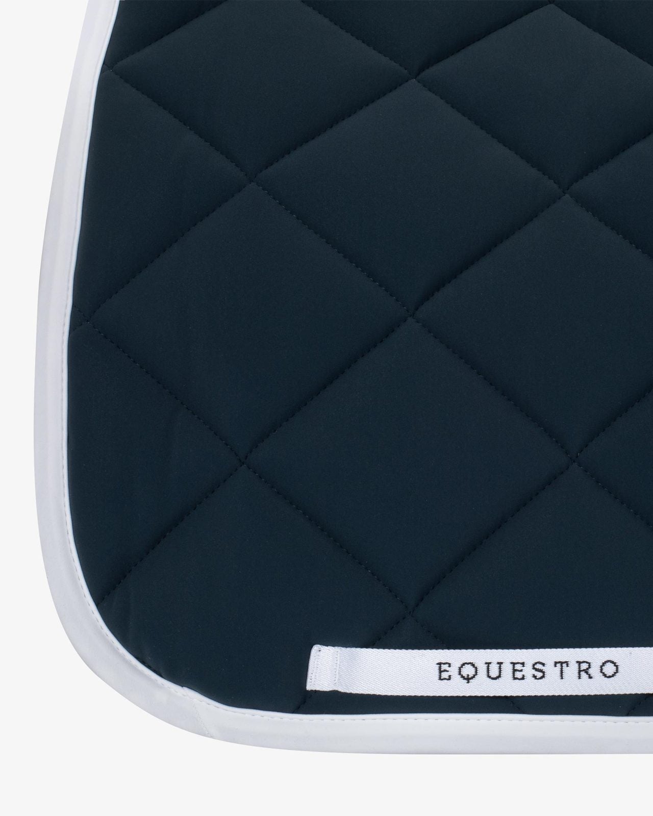 Equestro white line Edition
